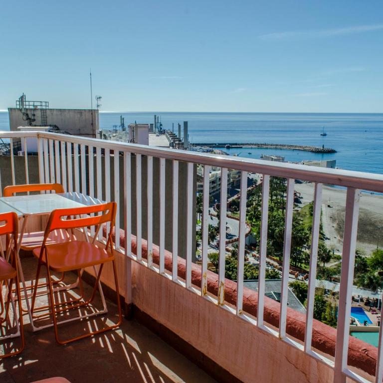 Magnifique vue à 100m de la plage - Three-Bedroom Apartment - 2