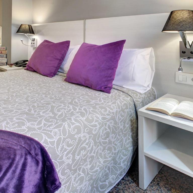 Hotel Nuevo Triunfo - Double or Twin Room - 6
