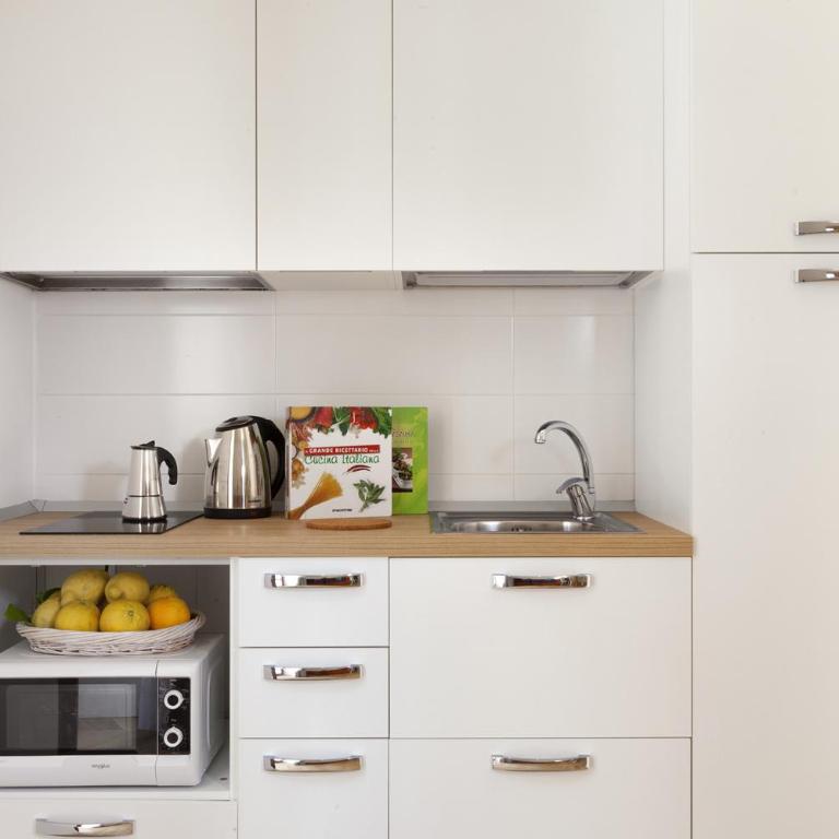Amore Rentals - Casa 80 - Two-Bedroom Apartment - 3