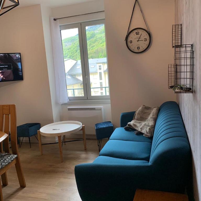 Appartement rénové & calme - Centre-ville 4 à 6 Pers - 2eme Étage Cuisine Équipée- Linge et Ménage en option - Appartement 2 Chambres - 3