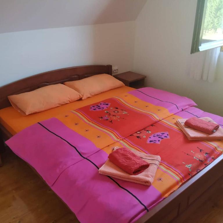House in forest - Three-Bedroom House - 23