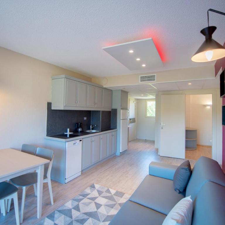 Appart Hotel Lou Castelet - Apartment mit 2 Schlafzimmern + Wohnzimmer (5 Personen) - 5
