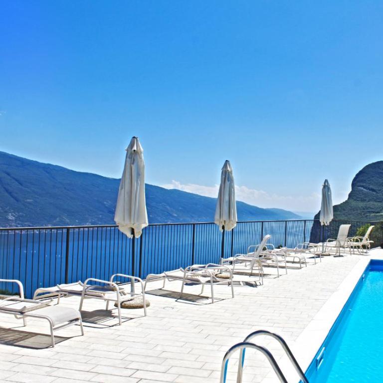 La Quiete 07 lake view Apartment by Gardadomusmea - Appartamento - Piano Terra - 2