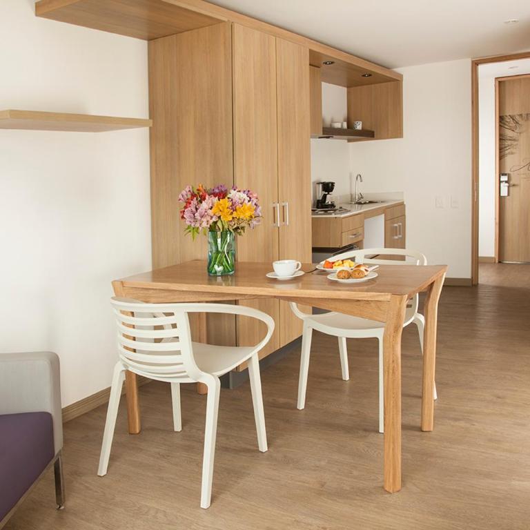 Hotel Viaggio Teleport City Suites - Suite Doble Estándar - 4