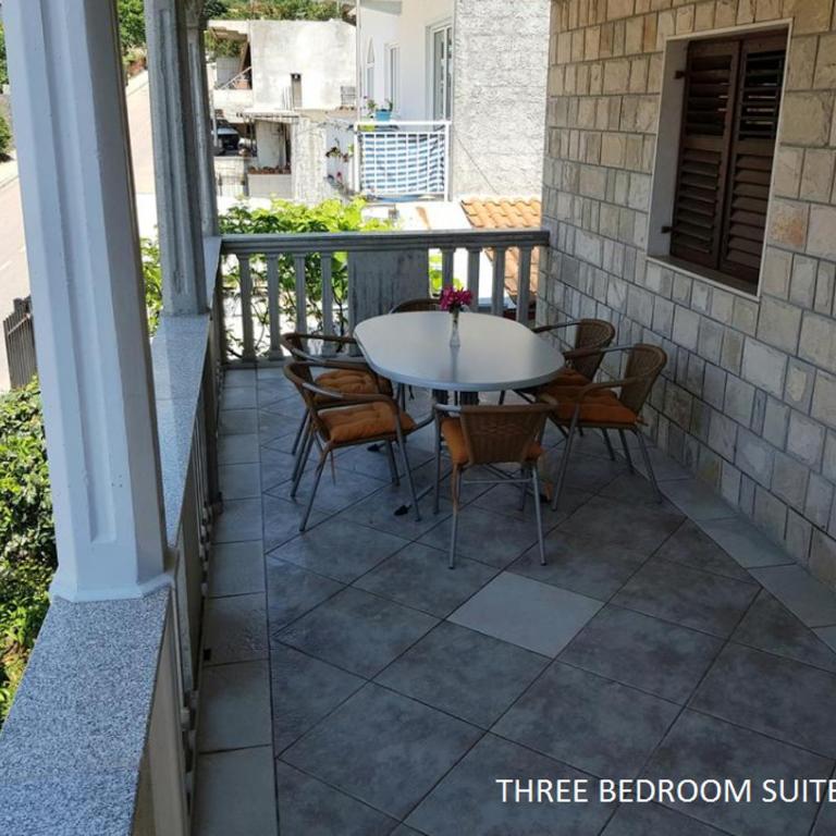 Apartments Milicic - Three-Bedroom Suite - 2