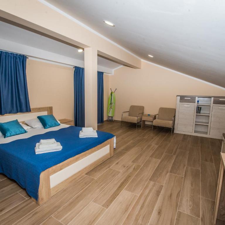 Apartment Vrutak - Apartment with Pool View - 2