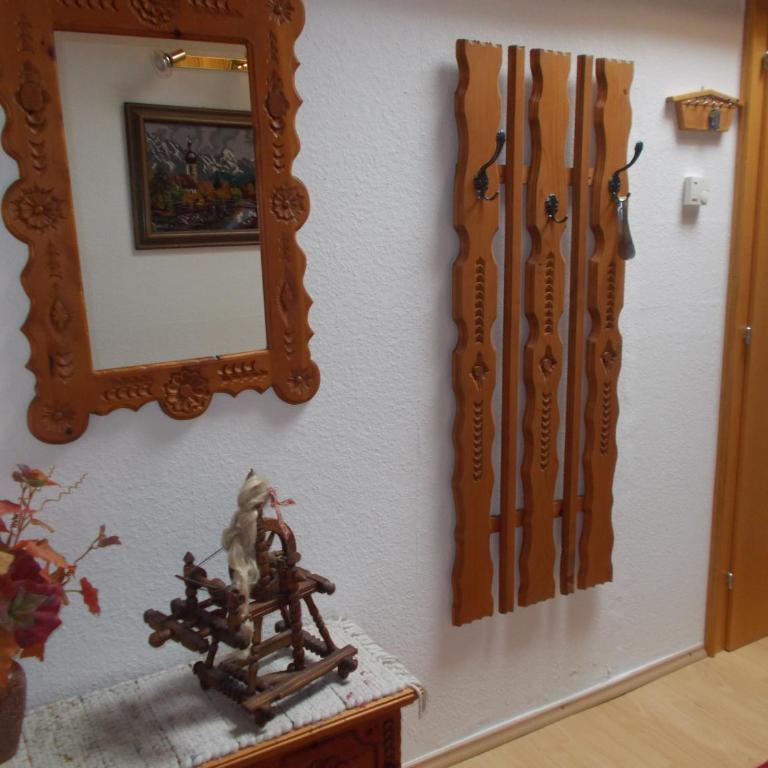 Haus Waldruh - Apartment mit 2 Schlafzimmern und Balkon - 16