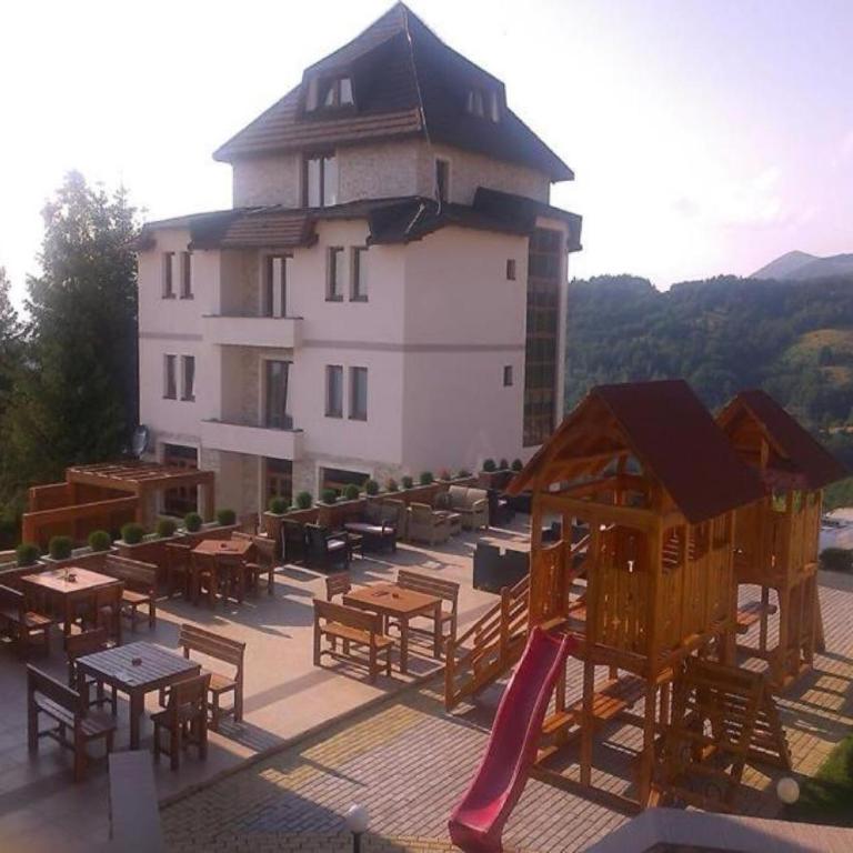Privat Studio Milmari - Deluxe Apartment - 16