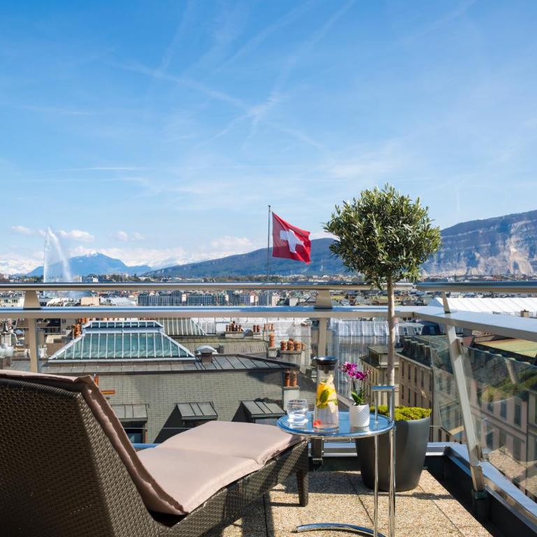 Warwick Geneva - Suite Penthouse avec Terrasse - 1