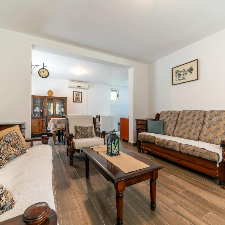 House Gorica - Two-Bedroom House - 9