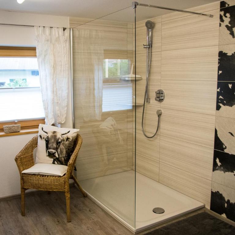 Ferienwohnung Heuser - Apartment mit 3 Schlafzimmern - 2