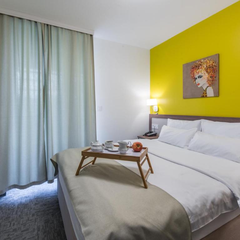 Hotel Fontana Vrnjačka Banja - Apartman tipa "Suite" sa 1 Spavaćom Sobom i Terasom - 3