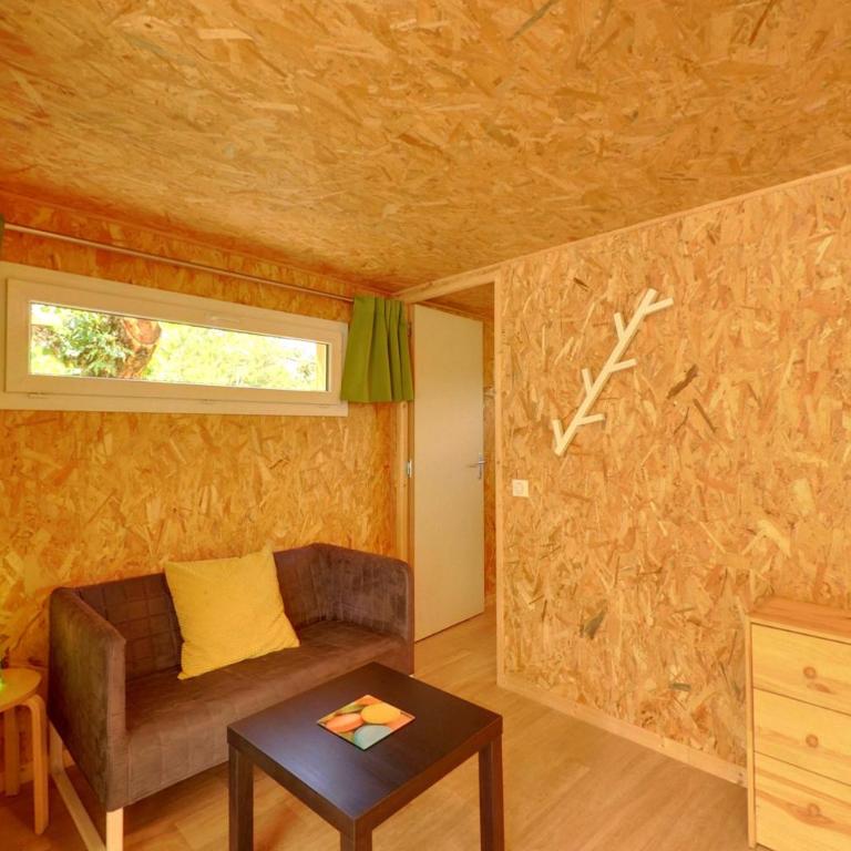 Camping le Petit Liou Sites & Paysages - Bungalow with Patio - 1