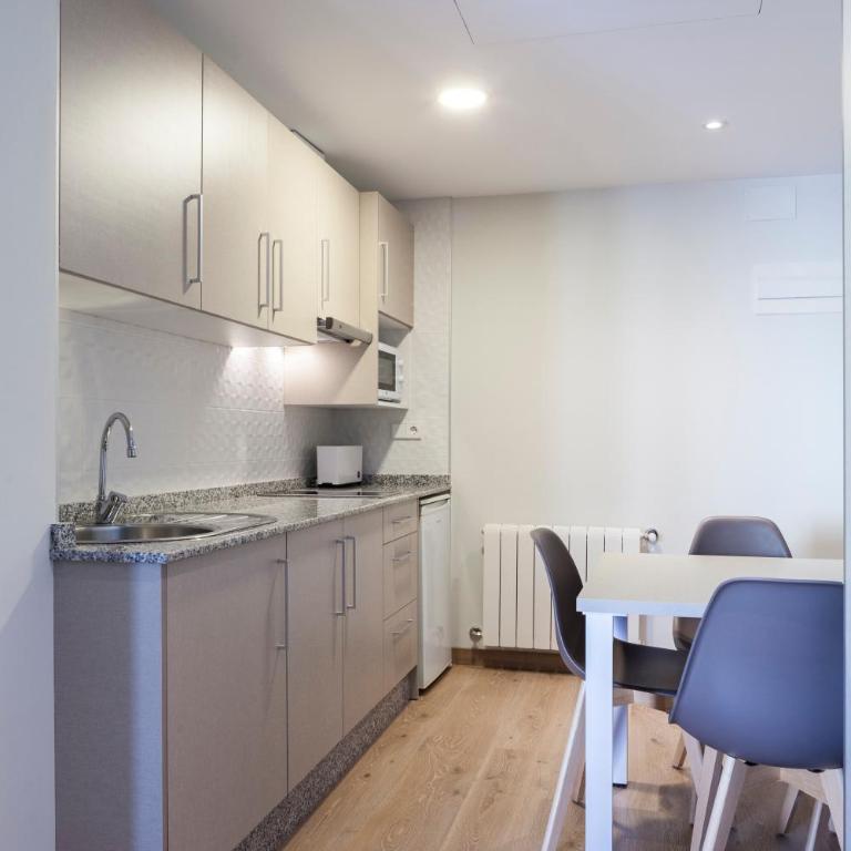 Climia 2Sleep Apartments - Estudio Superior (4 adultos) - 8