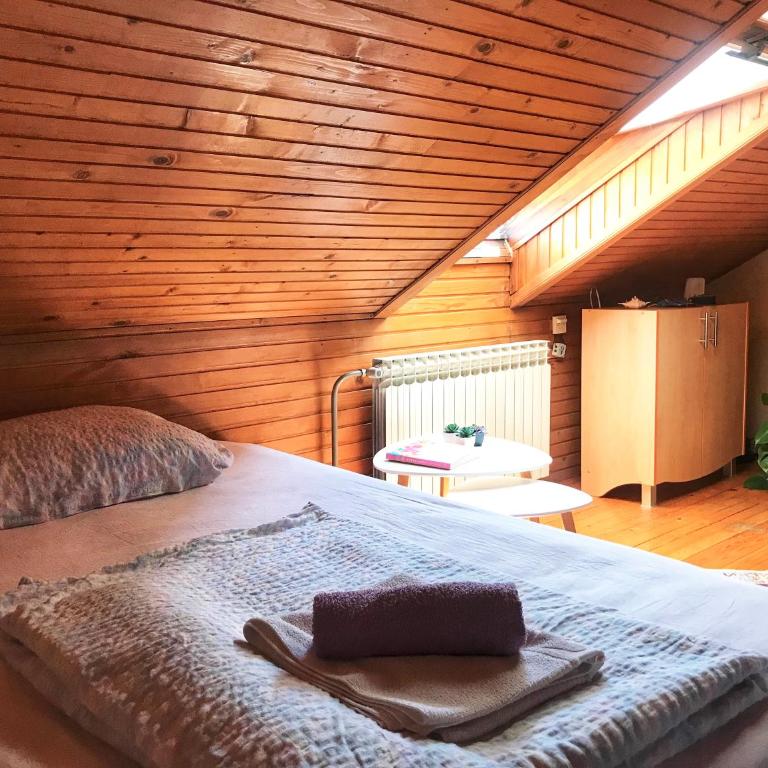 Villa Irena - Dvokrevetna Soba sa Bračnim Krevetom - 1