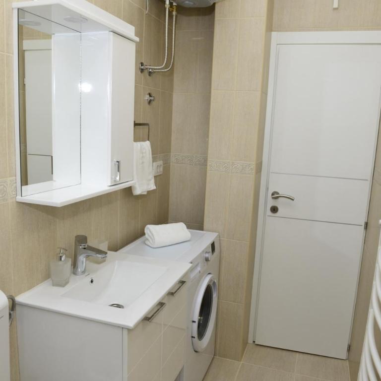 Apartmani Stefanija - Superior Apartman - 11