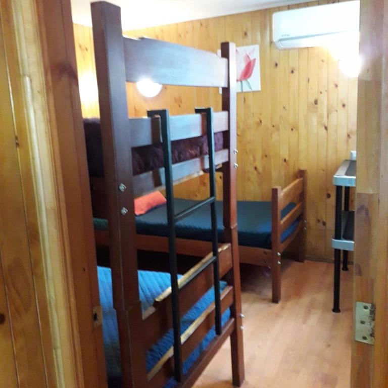 Apart-Hotel Colonia-Königsberg ESTACIONAMIENTO Deptos Completos Ubicado En El Centro De Valdivia AIRE ACONDICIONADO - Apartamento - 6