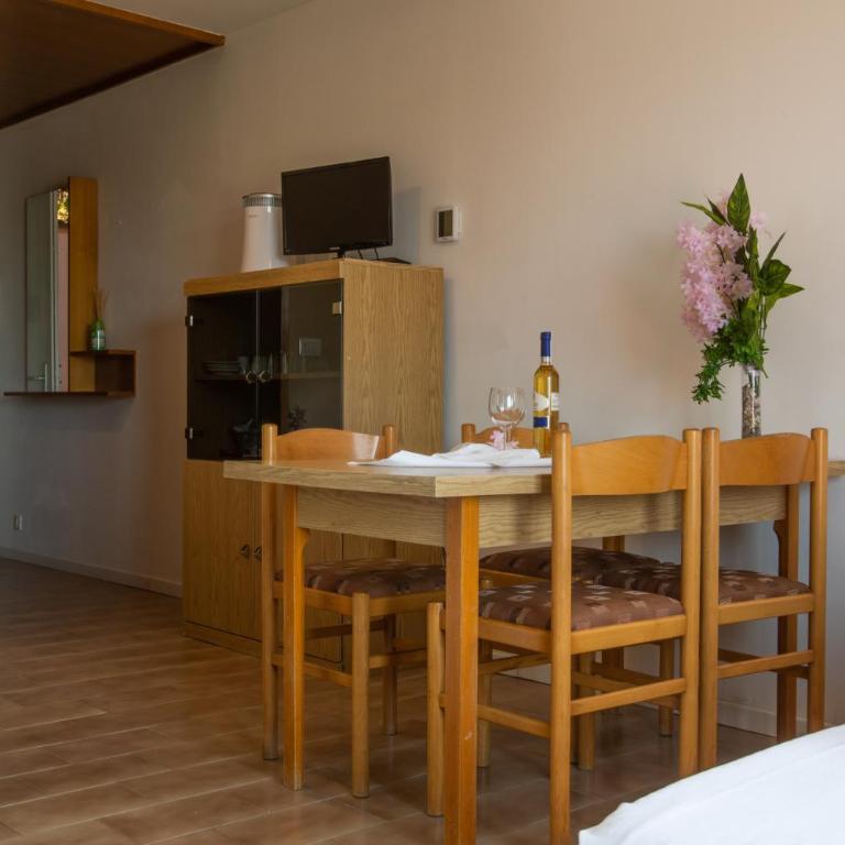 Holidays Residence - Appartamento con Balcone - 5