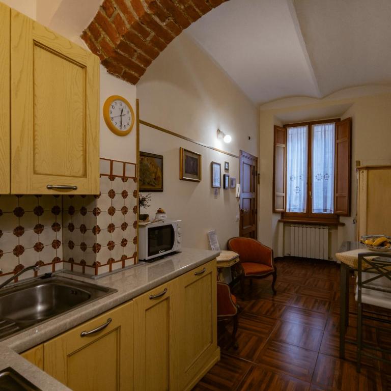 B&B Siena In Centro - Diffuso - Camera Singola Comfort con Giardino Privato - Edificio Separato - 9