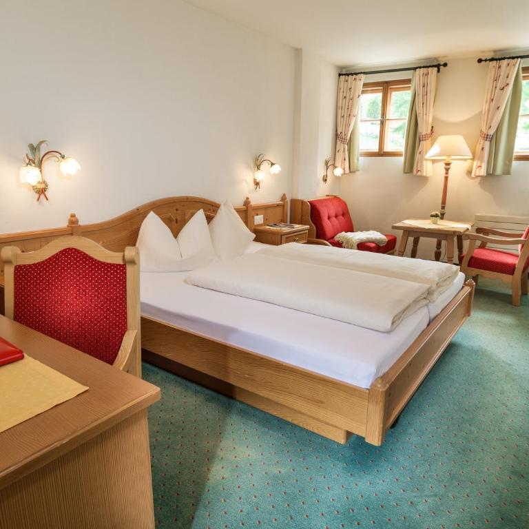 Hotel Post Sport- und Wellness - Superior Doppelzimmer im Nebengebäude - 3