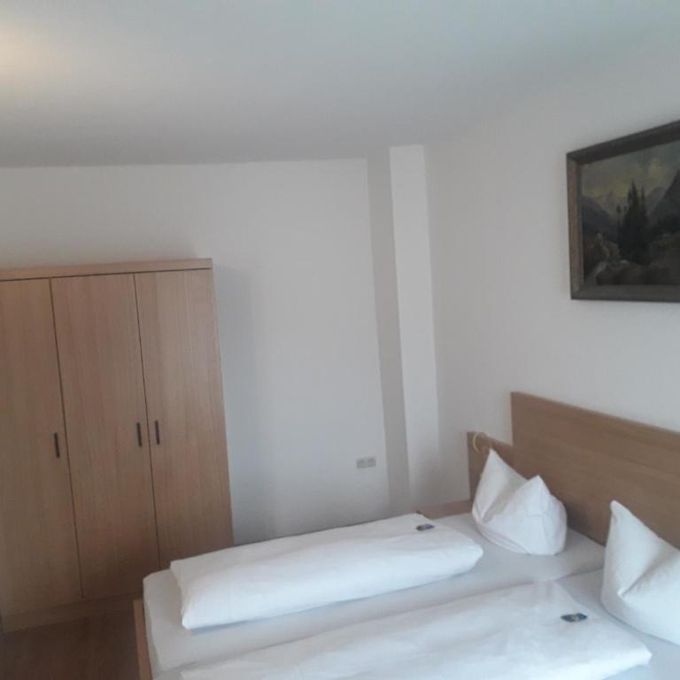 Hotel Garni Post - Comfort Doppelzimmer mit Balkon - 3