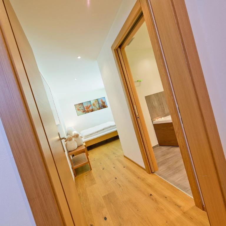 Casa Della Vita by Zermatt Premium Apartments - Vita 4 - Three-Bedroom Apartment (2nd floor) - 13