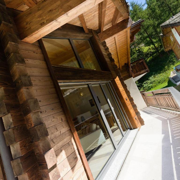 Casa Della Vita by Zermatt Premium Apartments - Vita 3 - Three-Bedroom Attic Apartment (2nd floor) - 19