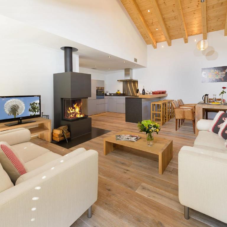 Casa Della Vita by Zermatt Premium Apartments - Vita 3 - Three-Bedroom Attic Apartment (2nd floor) - 1