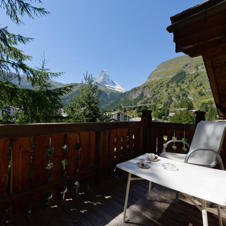Chalet Kisseye by Zermatt Premium Apartments - Kisseye Enzian - Studio with Matterhorn View (1st floor) - 5