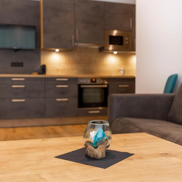 Lerch Suites - Deluxe Apartment mit Balkon - 13