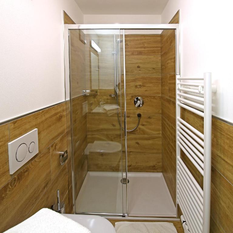 Rodererhof - Two-Bedroom Apartment - 2