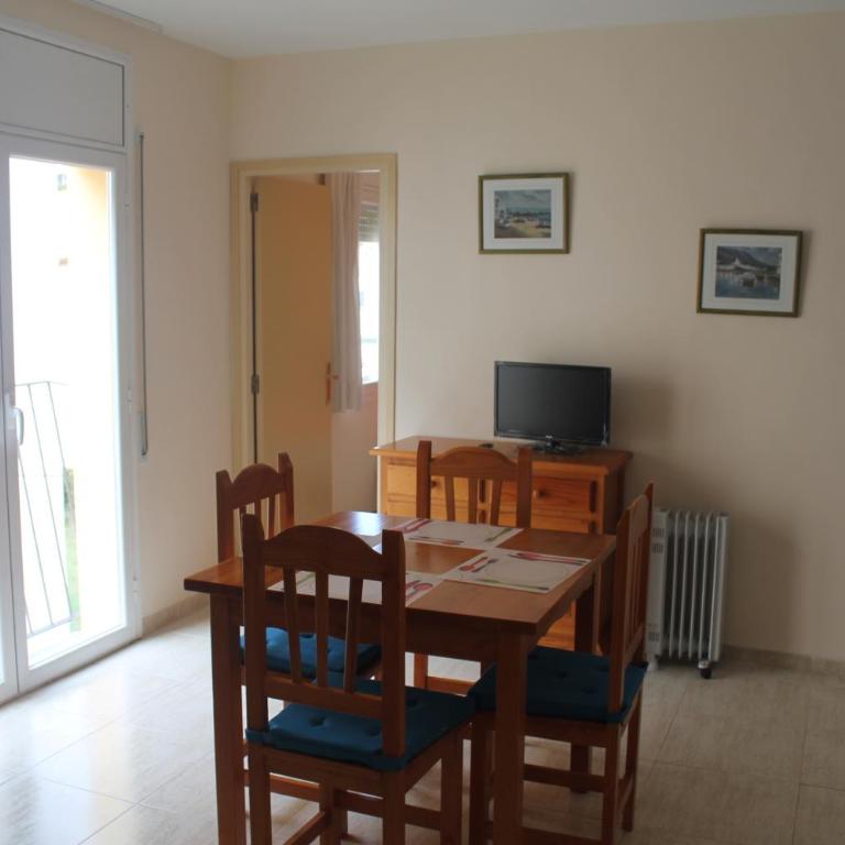 Apartaments Can Claudi - Apartamento - 7