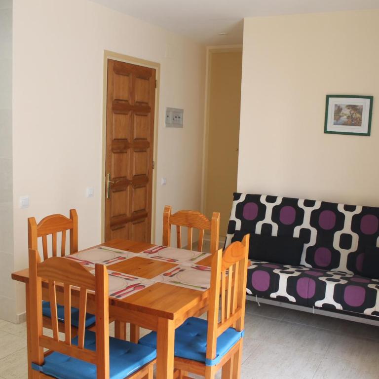 Apartaments Can Claudi - Apartamento - 1