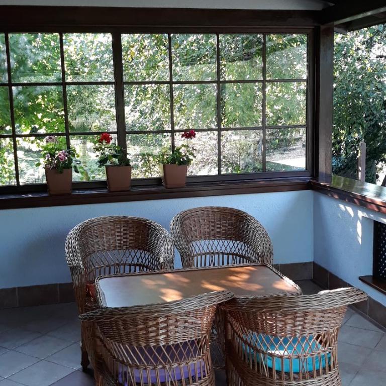 Hideaway - Vacation Home - 36