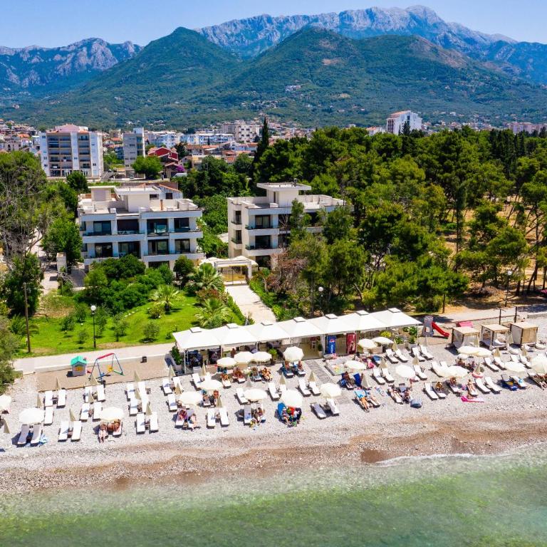 Apartments Kuce Lekovica Beach & snack bar- Bistro - Double Room with Balcony and Sea View - 2