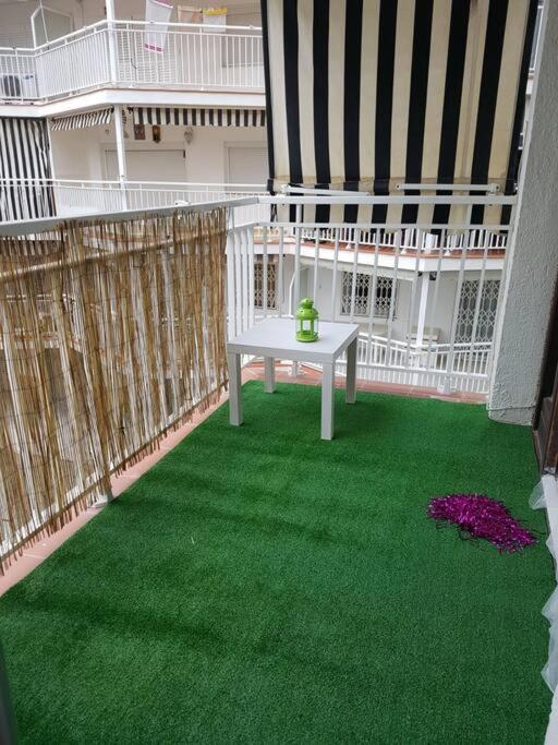 Apartamento excepcional,piscina y 100m de la playa, parking gratis!! - Apartamento de 3 dormitorios - 19
