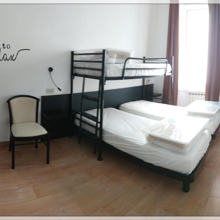 Hotel Istria - Camera Tripla con Bagno Privato - 9