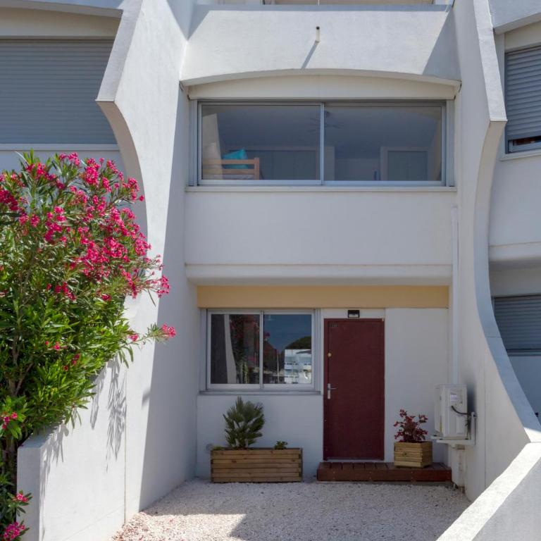 Superbe Marina Spacieuse en face de la Plage! - Appartement Supérieur - 32
