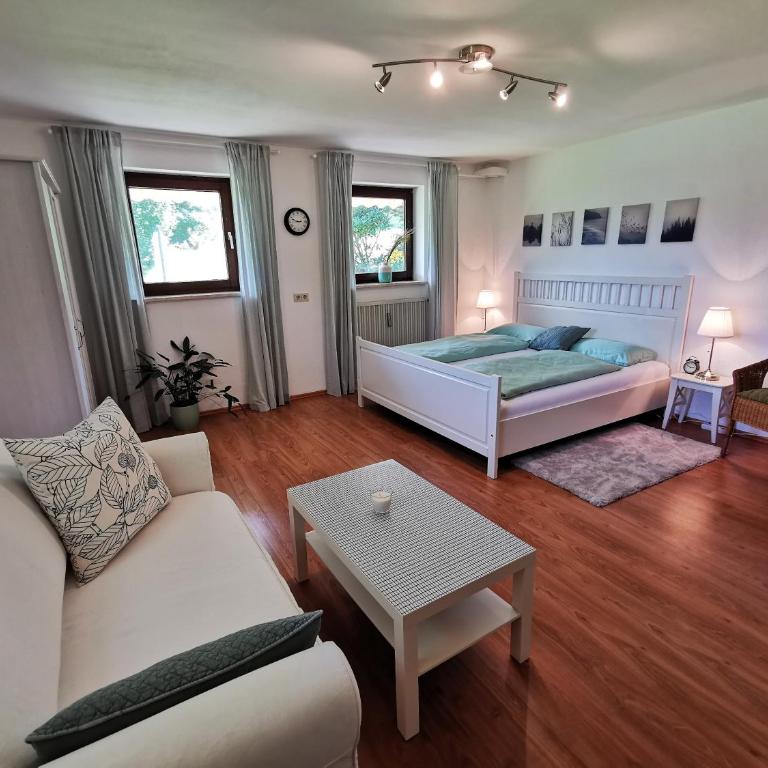 Ferienwohnung am Eichwald - Apartment mit 1 Schlafzimmer - 20