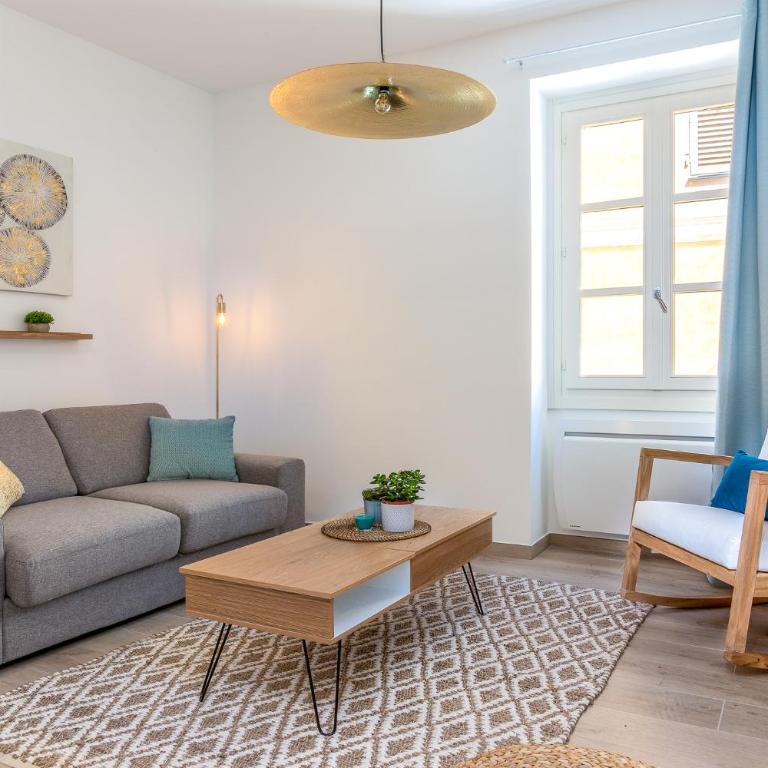 COSY BASILIQUE - Appartement 2 Chambres - 3