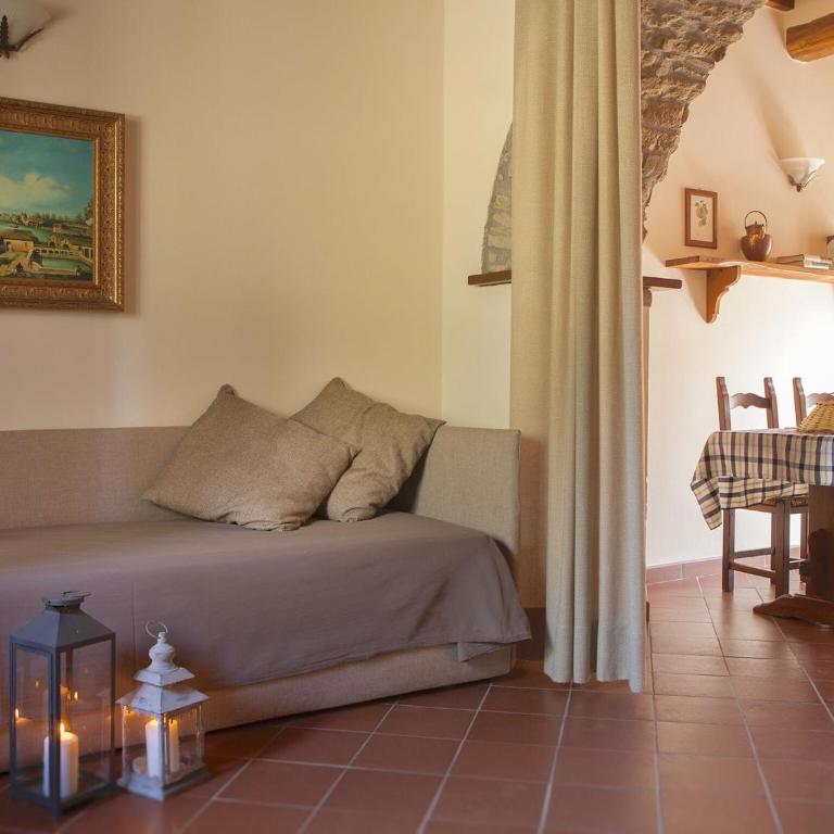 Cozy Farmhouse with Pool - Casa Vacanze con 1 Camera da Letto - 2