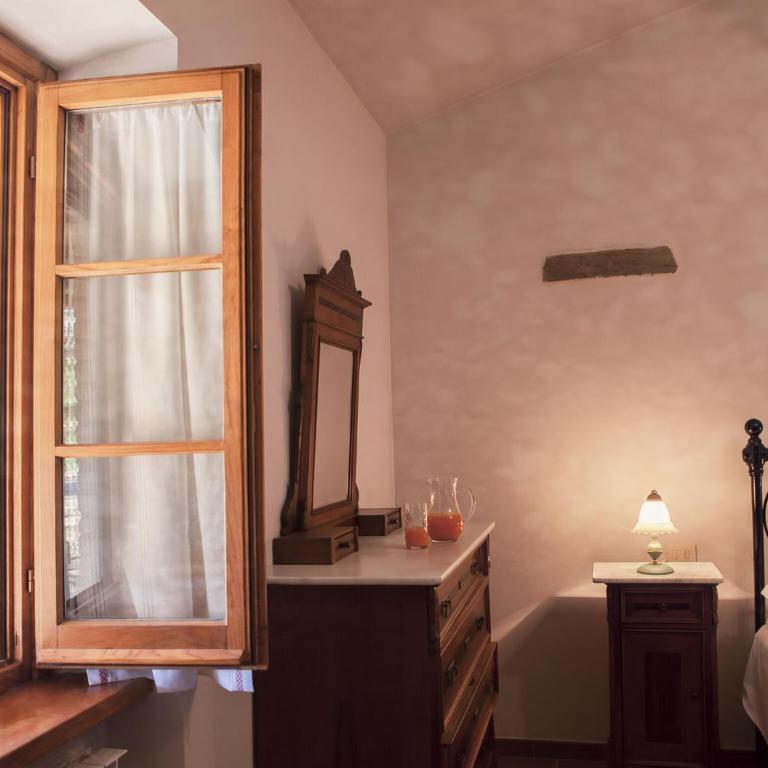 Beautiful Farmhouse with Pool - Casa Vacanze con 1 Camera da Letto - 13