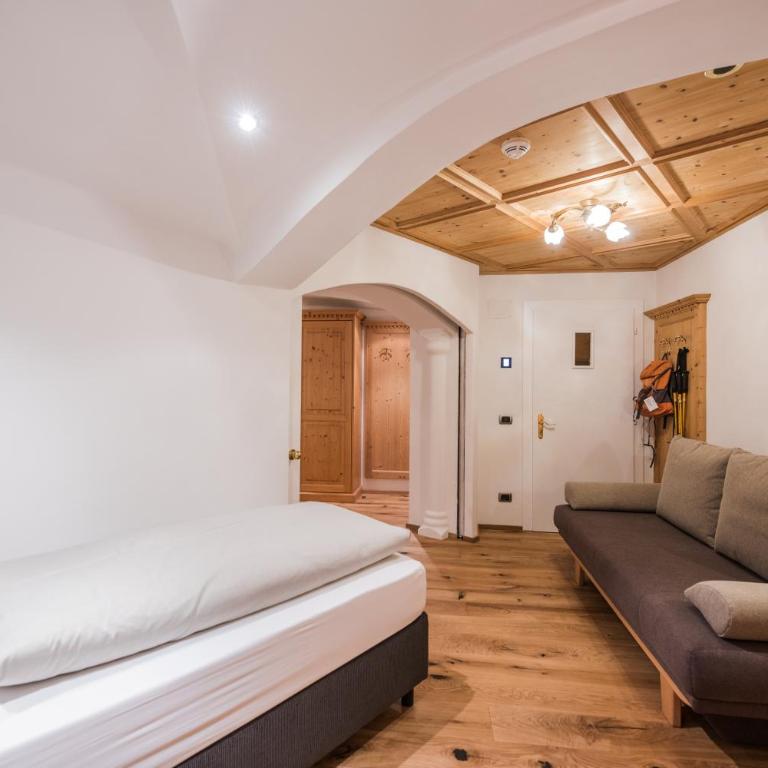 Alpenwellnesshotel St. Veit - Familienzimmer (2 Erwachsene + 2 Kinder) - 6