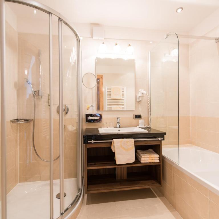 Alpenwellnesshotel St. Veit - Comfort Doppelzimmer - 7