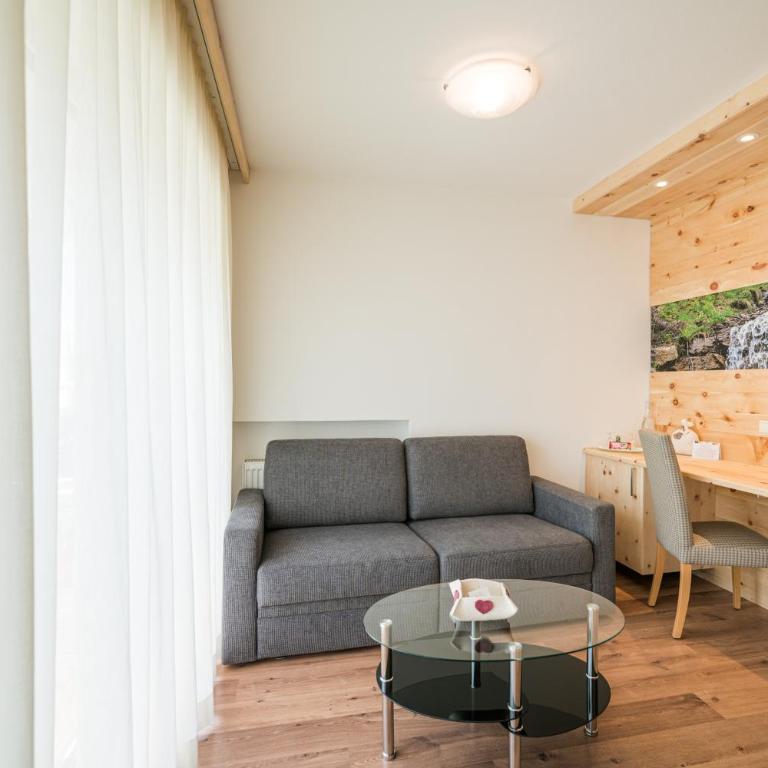 Alpenwellnesshotel St. Veit - Doppelzimmer - Dependance (30 m) - 2