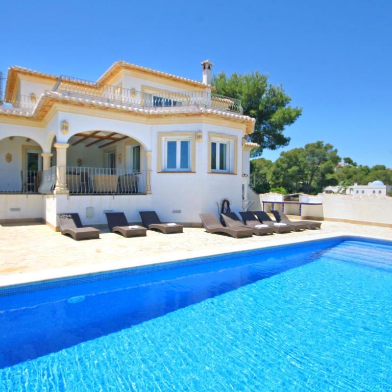 Anngo Dos by Aguilarent - Villa - 2