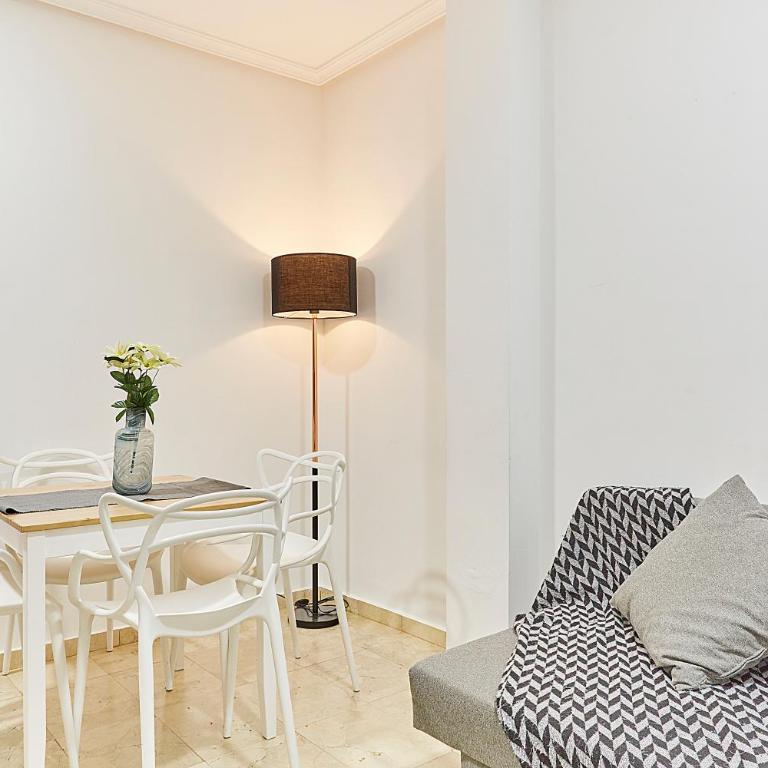 LEEWAYS APARTMENT III in GRAN VÍA - Apartment - 6