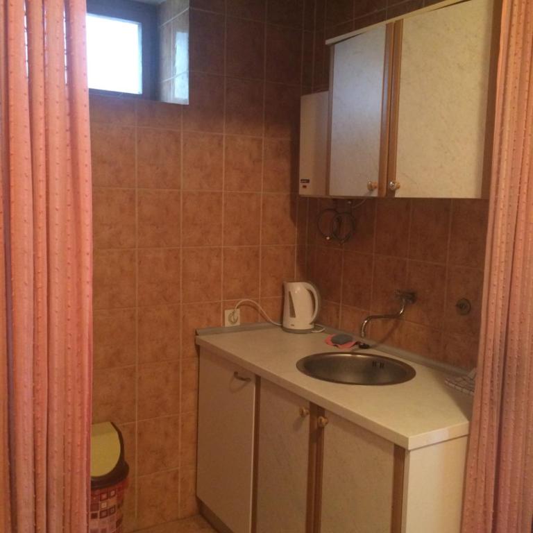 Apartments OldTown - Bed in 6-Bed Dormitory Room - 1
