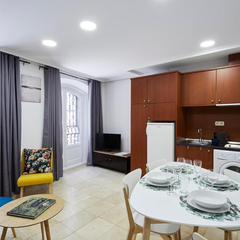 LEEWAYS APARTMENT I in GRAN VÍA - Apartment - 6