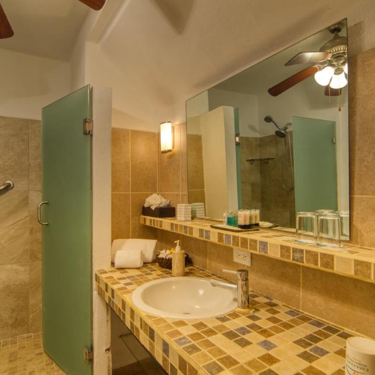 Casa Cupula LGBT Luxury Resort - Deluxe Double Room - 9